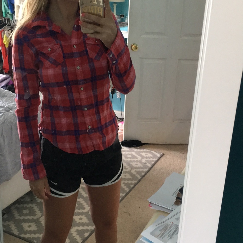 American eagle button down